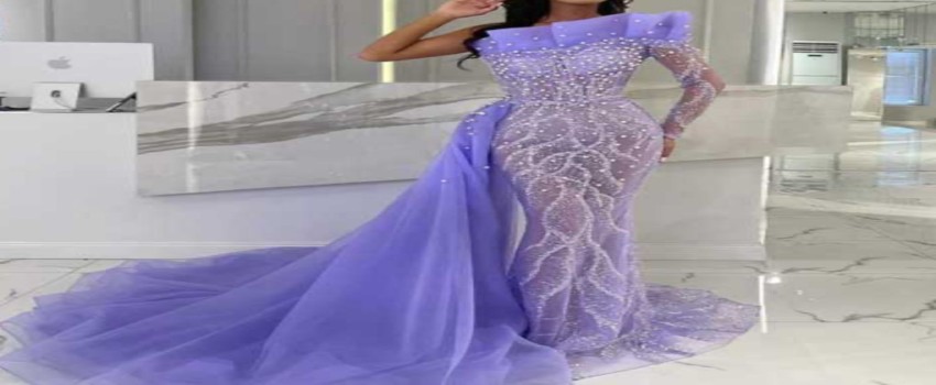 لباس دنباله دار